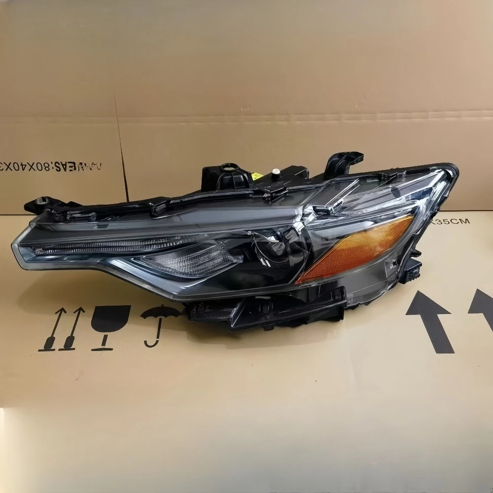 LED Headlights 12V New for Levante American Version OEM 670034640 670034643 H4 Bulb Shape 65W